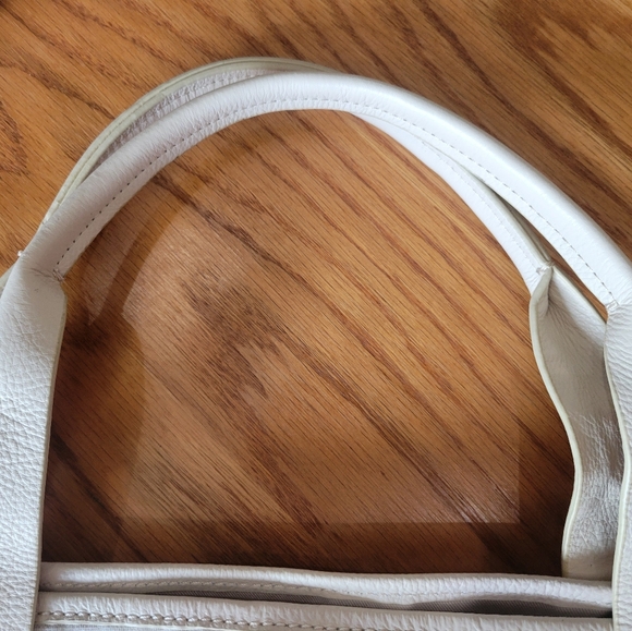 Botkier Baily Tote - Picture 4 of 11